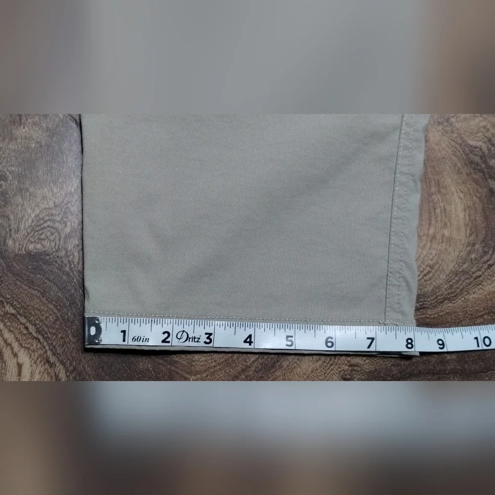 The North Face Men's Khaki Chinos  (40)